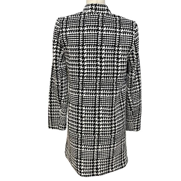 Carolina Belle Long Coat Plaid Houndstooth Classic Women's sz S White Black - Picture 3 of 12